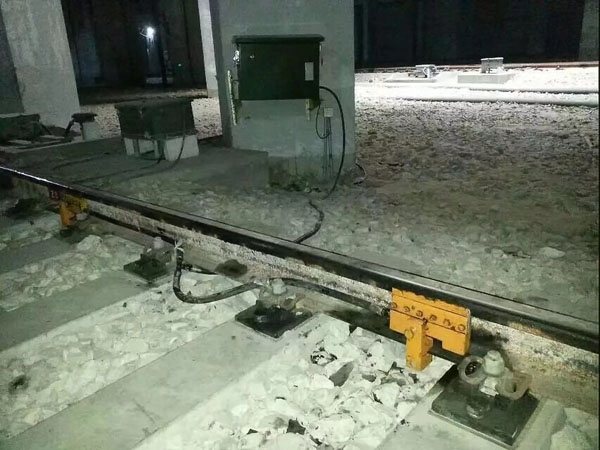 DTTY-50/60型地鐵自動(dòng)涂油器